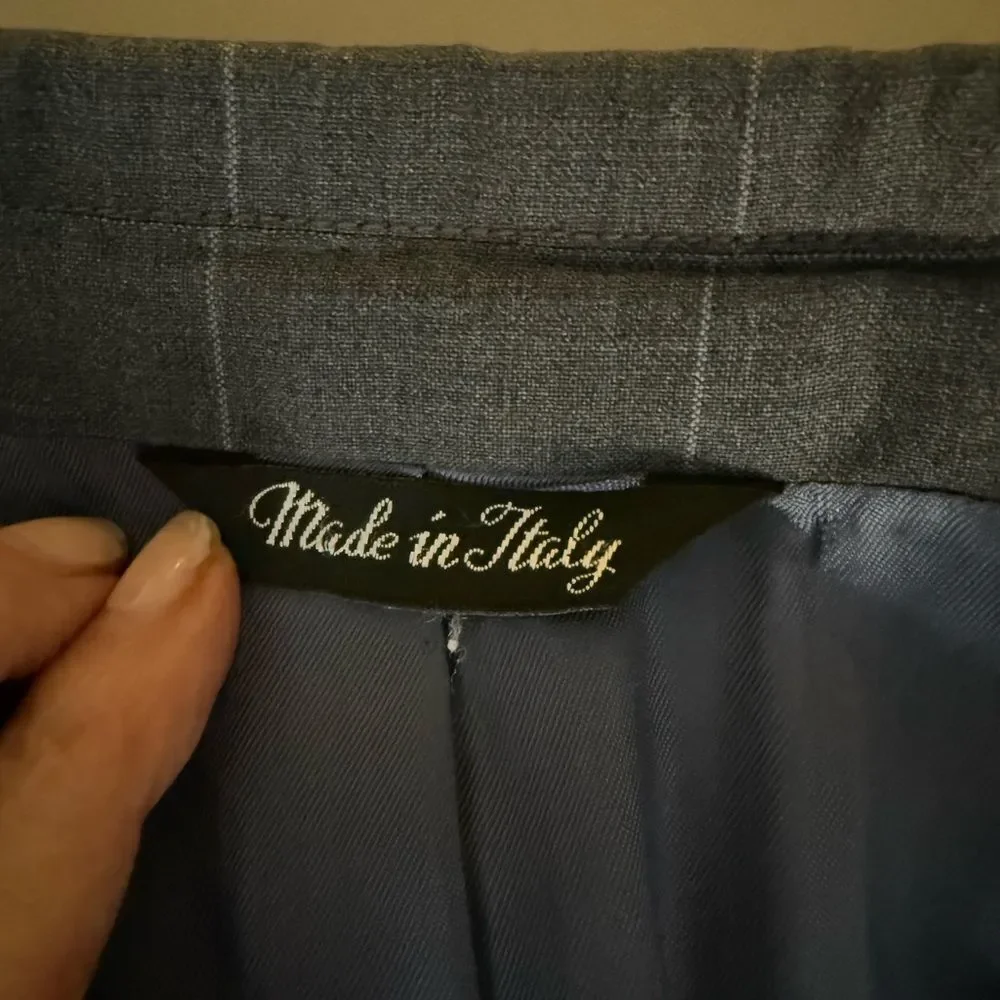 Saks Fifth Ave Black Label Tropical Wool Men’s Blue Windowpane Jacket. Size 42.